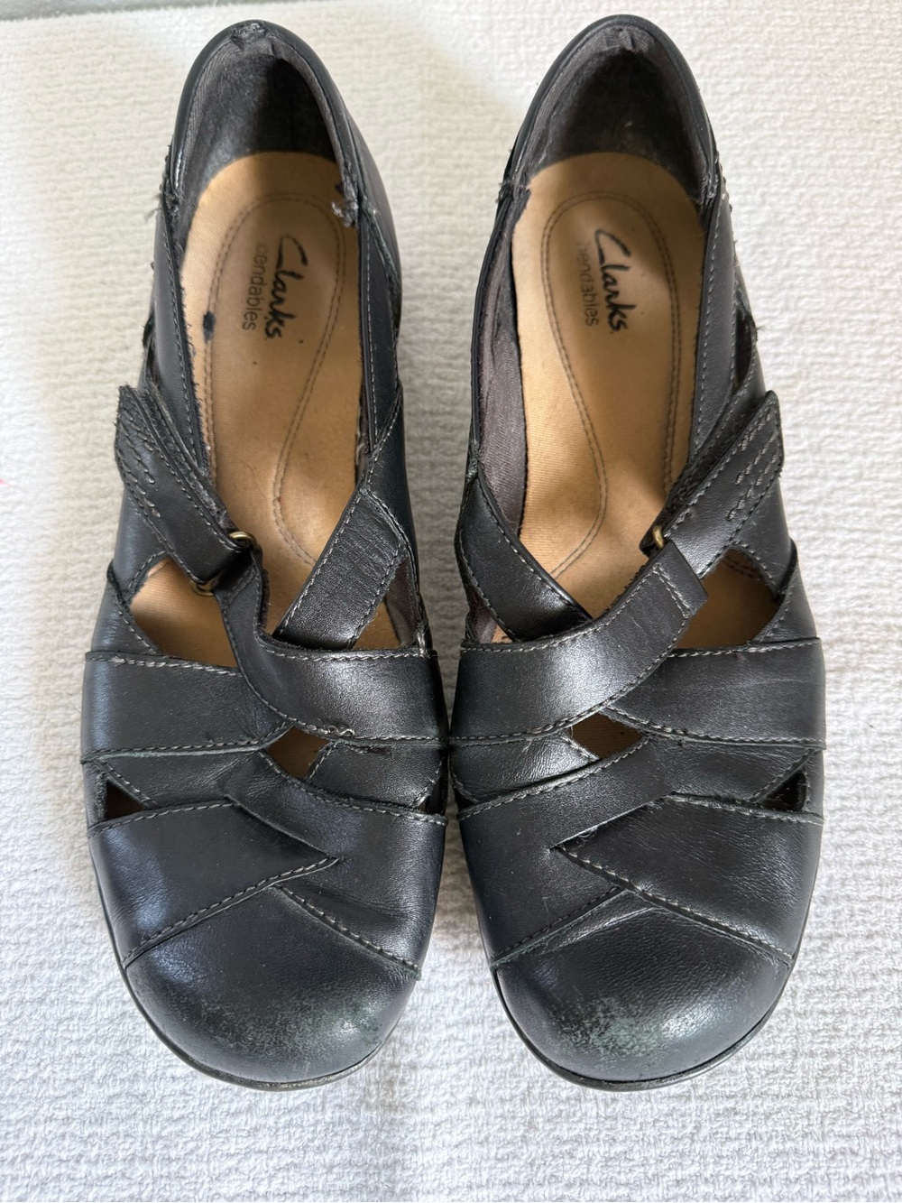 Clarks Black Leather Crossover Sandals